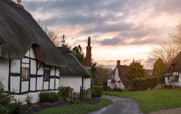is Linlithgow Bridge thatch roofing popular